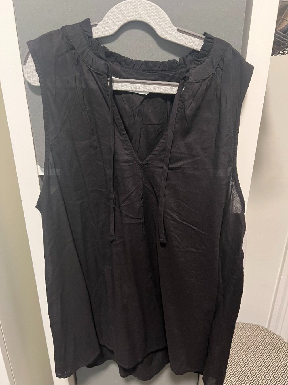 Sonoma Sleeveless Top L Black